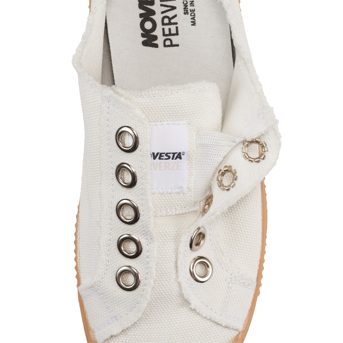 NOVESTA PERVERZE STAR MASTER SLIP-ON / White