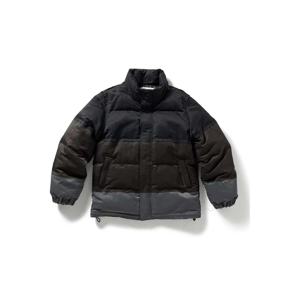 Step Down Jacket / Black