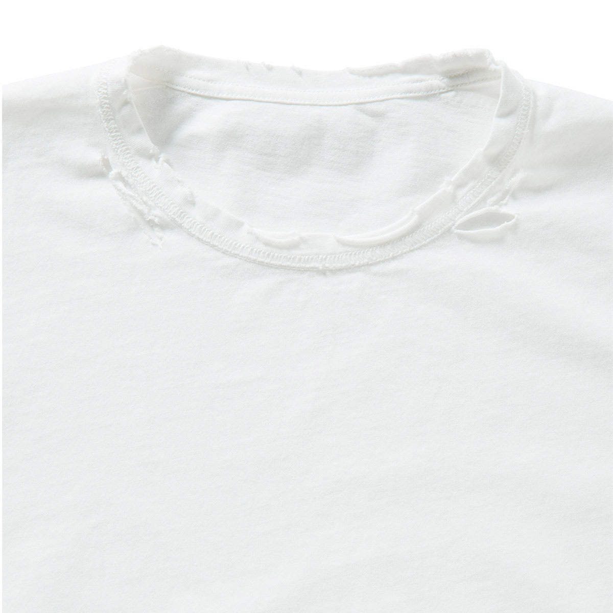 DISTRESS Regular T-Shirt / White