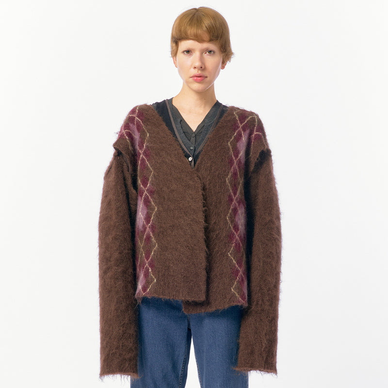 Wide Slit Argyle Line Cardigan / Brown