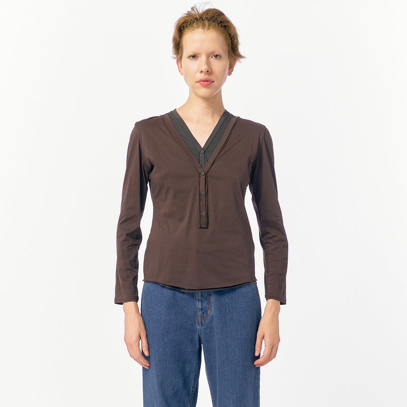 Layered Henley Long T-Shirts / Brown