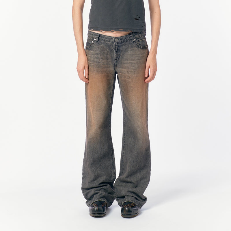 Low-Rise Slim-Wide Denim / Black