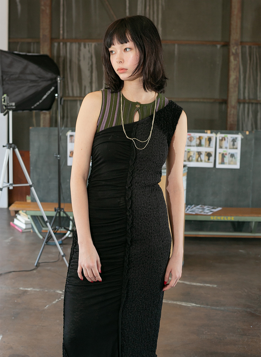 Gathered Velour Dress 詳細画像 Black 2