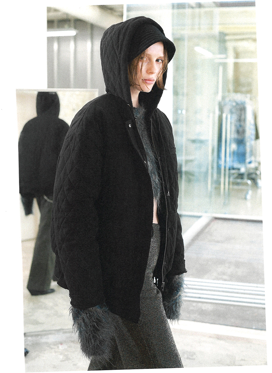 Quilting Sweatshirt Down Jacket 詳細画像 Black 1