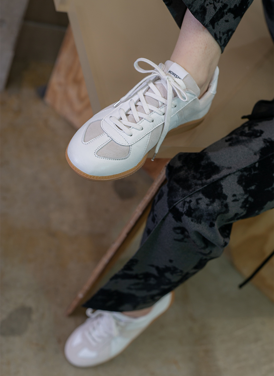 NOVESTA PERVERZE GERMAN TRAINER 詳細画像 White 2