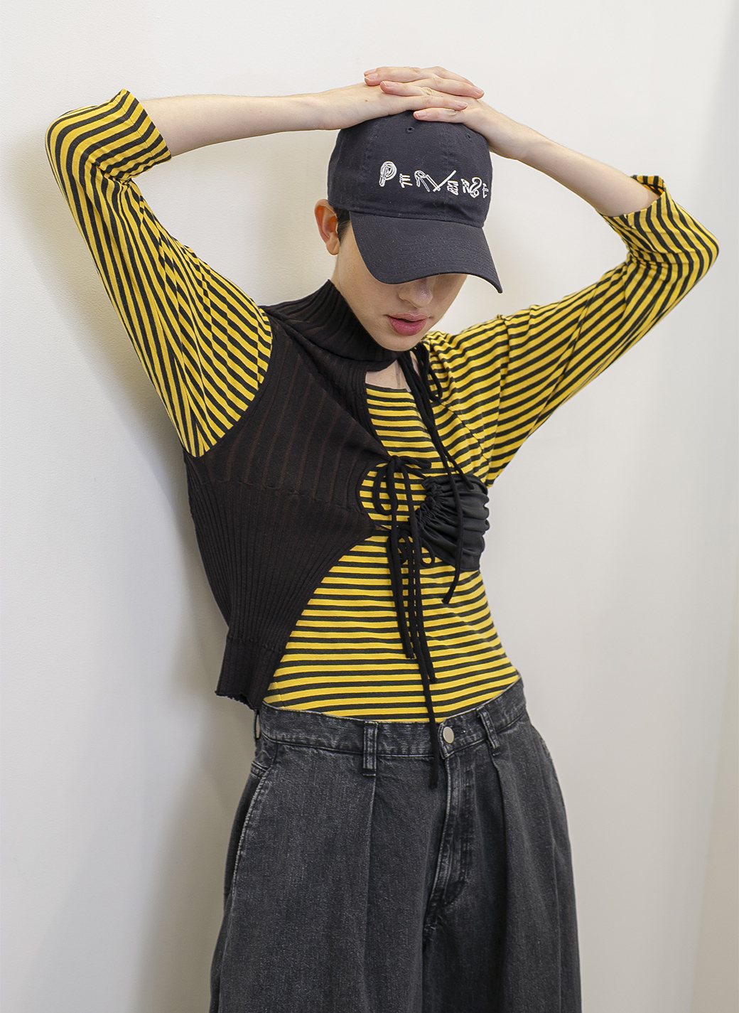 Asymmetry Half Knit Top 詳細画像 Black 1