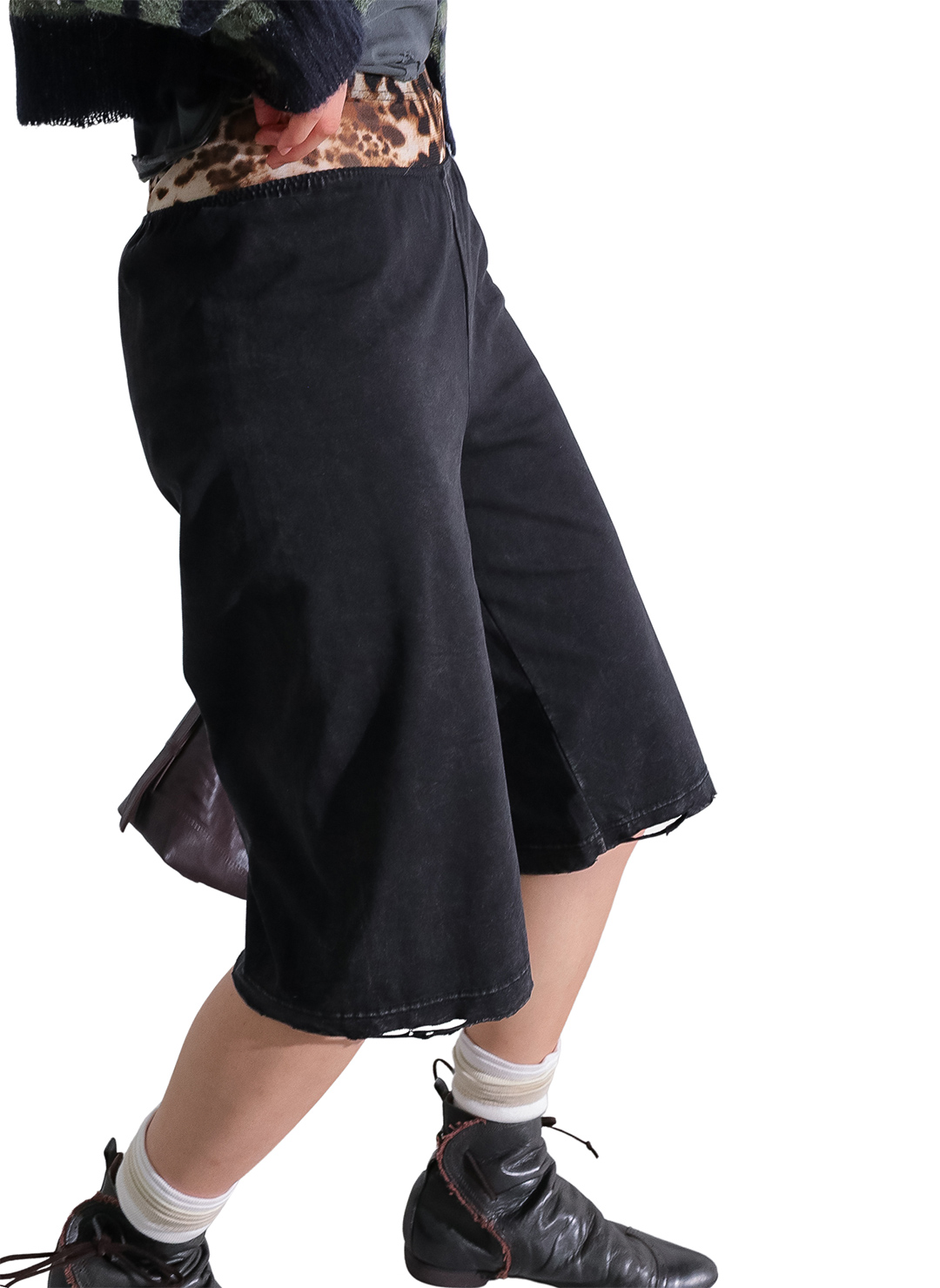 Damaged Jersey Pants