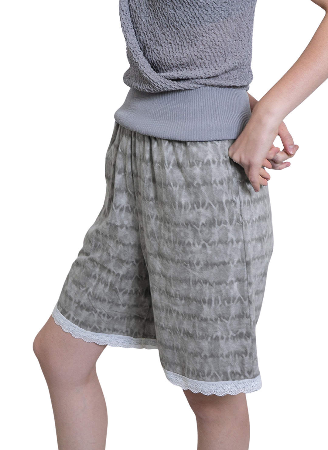 Lace-trim Loose Slip Shorts 詳細画像 White 1